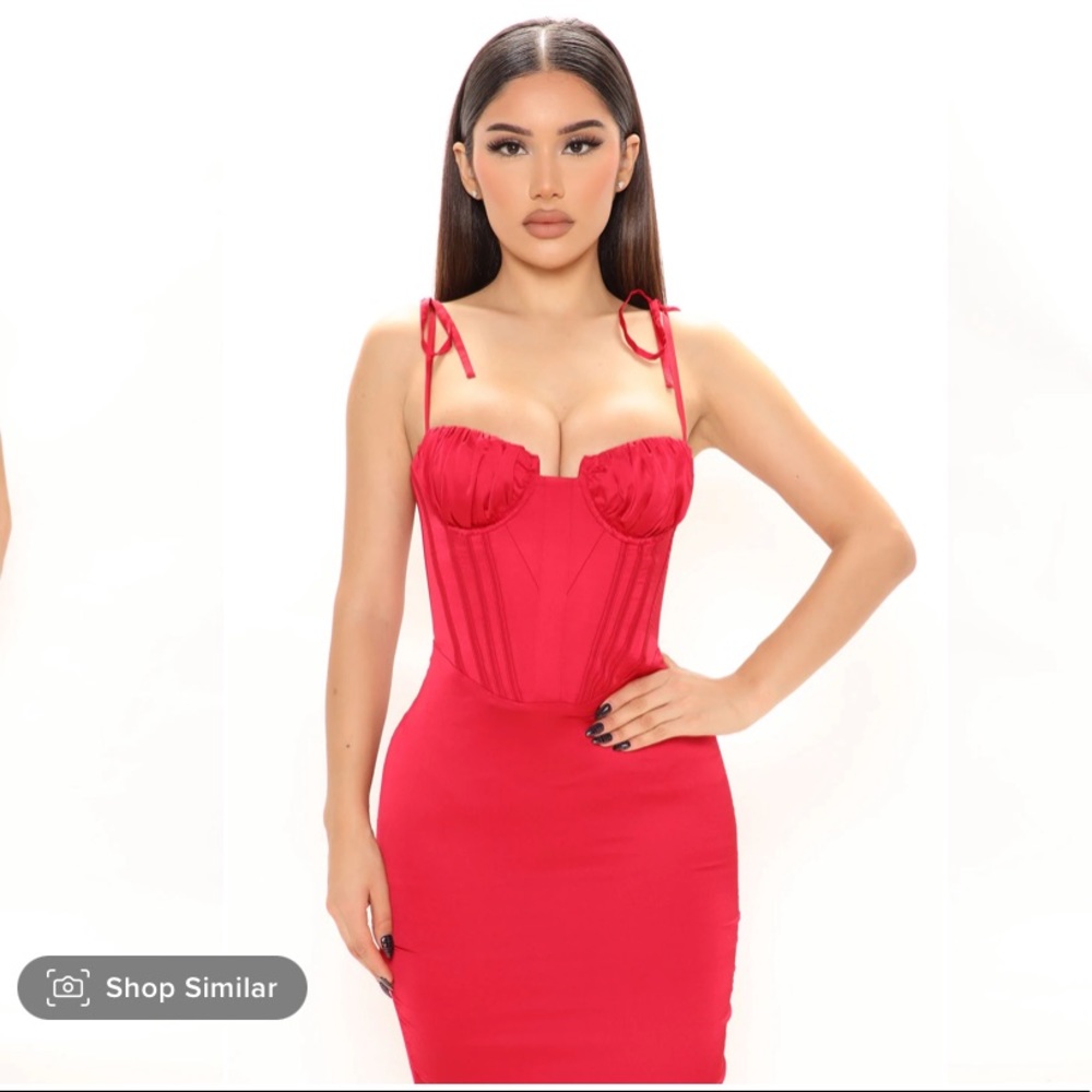 Fashion Nova red silk satin Valentine’s Day corset dress